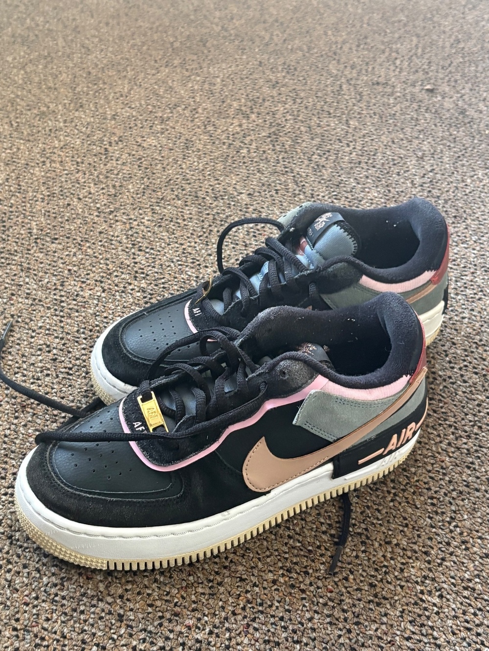 Nike Air Force 1 Shadow Black Pink Sneakers